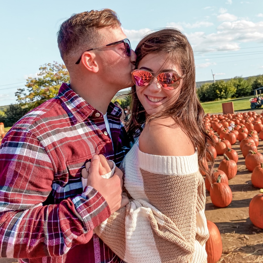 Meet your Posher, Antonia